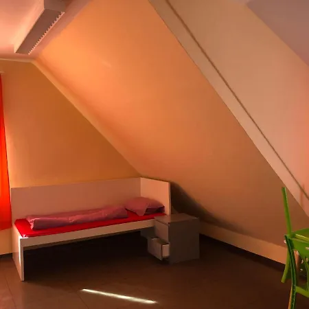 Residenz ホステル