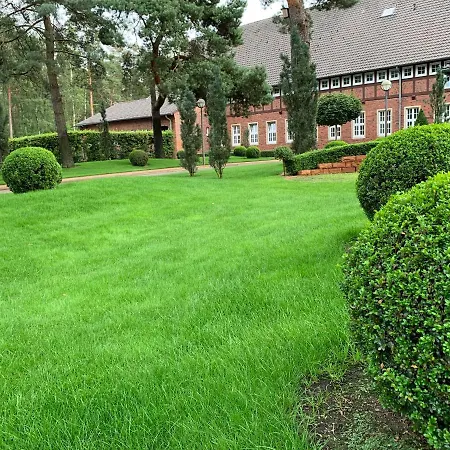 Residenz ホステル ヴェセンドルフ